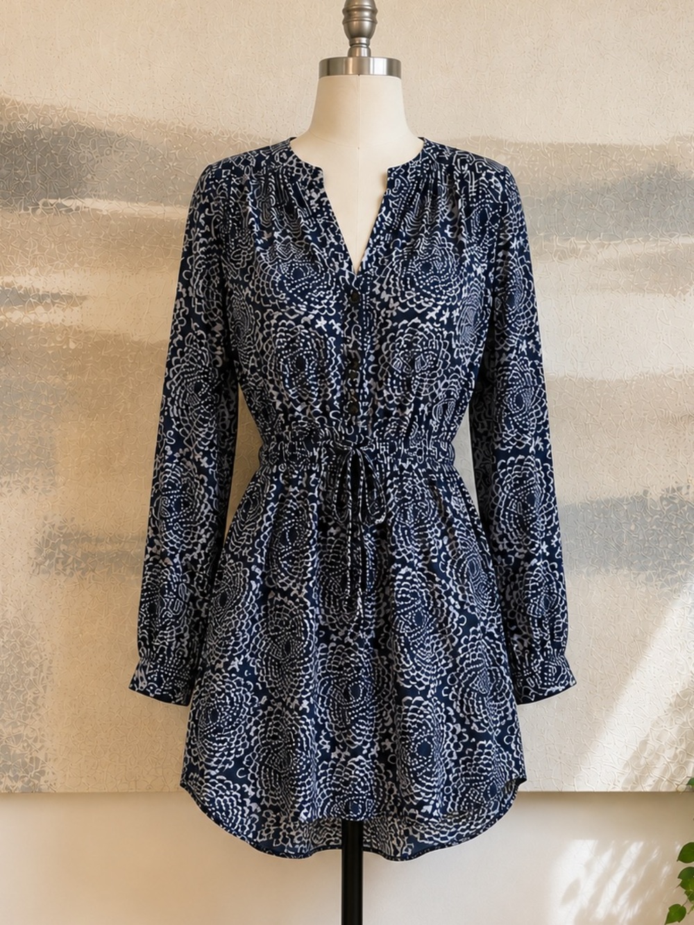 Gap Floral Rayon Mini Dress XS Navy Gray Split Neck Elastic Waist Boho
